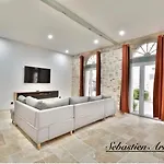 Village House بيت للعطل